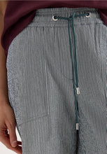 Load image into Gallery viewer, Cecil Striped Shorts 380989
