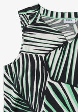 Load image into Gallery viewer, Cecil Palm Breeze Sleeveless Top 325285
