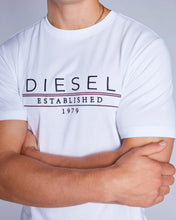 Load image into Gallery viewer, Diesel Duncan Tee White T-shirt T25556MO
