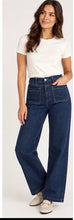 Load image into Gallery viewer, Cecil Neele Mid Blue Jeans (28”) 38165

