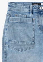 Load image into Gallery viewer, Cecil Scarlett barrel jeans 381335
