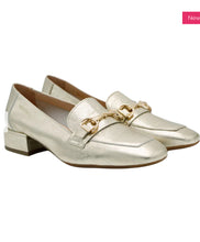 Load image into Gallery viewer, Wonders Gold Leather Loafers
