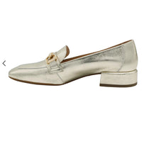 Load image into Gallery viewer, Wonders Gold Leather Loafers
