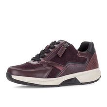 Load image into Gallery viewer, Rolling Soft Ladies Shoes in Mulberry 0106.01.010
