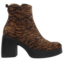 Load image into Gallery viewer, Wonders Women&#39;s Zebra Print Heeled Boot H-4981hg
