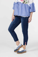 Load image into Gallery viewer, Emily Ladies Jeans
