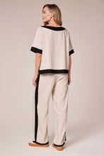 Load image into Gallery viewer, Deck by Decollage Beige Trousers 12660
