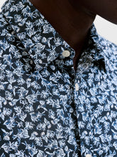 Load image into Gallery viewer, Jack &amp;  Jones Night Sky Shirt 12292179

