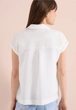 Load image into Gallery viewer, Cecil Vanilla White Blouse 346530
