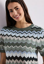 Load image into Gallery viewer, Street One Multicolour zig-zag Top 303872
