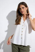 Load image into Gallery viewer, Tinta Off White Shirt 3938968
