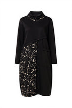 Load image into Gallery viewer, Peruzzi Splash Print Dress W26138
