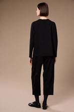 Load image into Gallery viewer, Peruzzi Applique Top W26506

