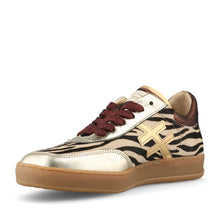 Load image into Gallery viewer, Another Trend Zebra Print Trainers A0349034

