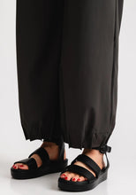 Load image into Gallery viewer, Naya Pin Tuck Hem Trousers - Forest Green NAW24153
