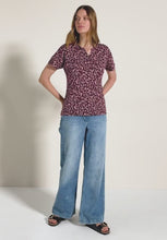 Load and play video in Gallery viewer, Cecil Print Tunic T-Shirt 323696 Colour- Mulberry Redhead
