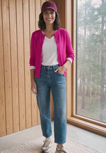 Load and play video in Gallery viewer, Cecil Cosy Cardigan 254256
