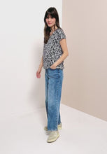 Load and play video in Gallery viewer, Cecil Navy Leopard Print Top 325040
