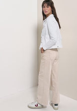 Load and play video in Gallery viewer, Cecil Ladies White Denim Jacket
